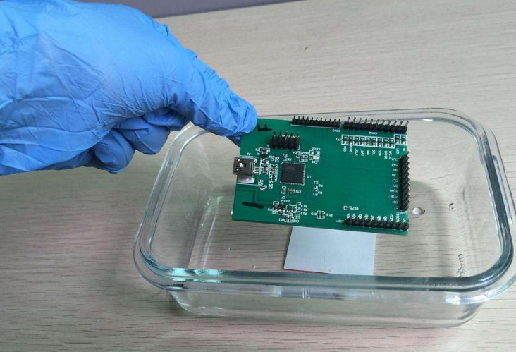 电子防水材料涂料PCB线路板纳米防水涂层方案